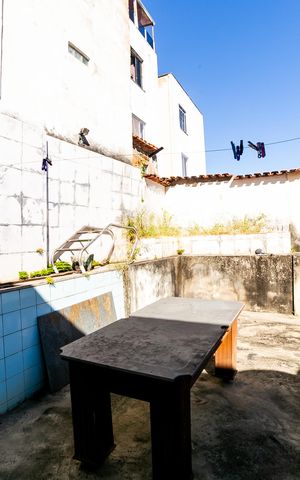 Casa à venda com 150m², 3 quartos e 1 vaga Casa à venda com 150m², 3 quartos e 1 vagaQuintal