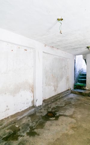 Casa à venda com 150m², 3 quartos e 1 vaga Casa à venda com 150m², 3 quartos e 1 vagaGaragem