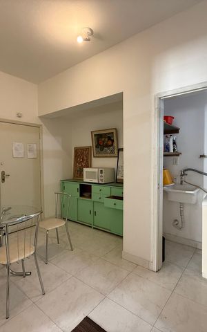Apartamento à venda com 134m², 2 quartos e 1 vaga