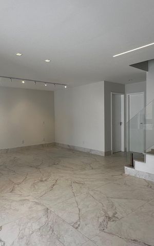 Casa de condomínio à venda com 273m², 4 quartos e 3 vagas Casa de condomínio à venda com 273m², 4 quartos e 3 vagasSala