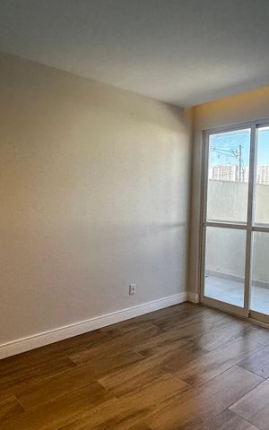 Casa de condomínio à venda com 273m², 4 quartos e 3 vagas Casa de condomínio à venda com 273m², 4 quartos e 3 vagasSuíte 3