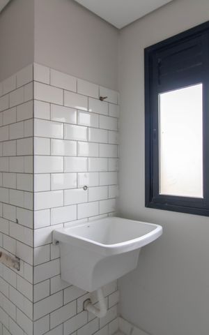 Apartamento à venda com 48m², 2 quartos e sem vaga Apartamento à venda com 48m², 2 quartos e sem vagaArea de Serviço