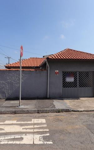 Casa para alugar com 105m², 1 quarto e 1 vagaFachada