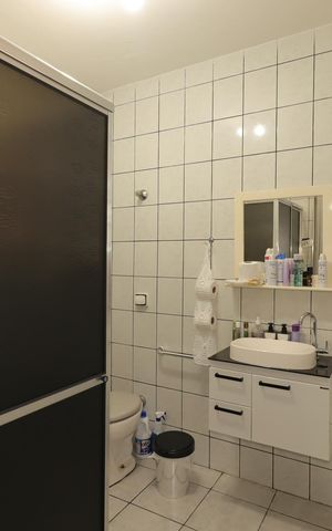 Casa para alugar com 105m², 1 quarto e 1 vagaBanheiro