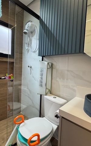 Casa à venda com 140m², 3 quartos e 4 vagas Casa à venda com 140m², 3 quartos e 4 vagasBanheiro da Suíte 2