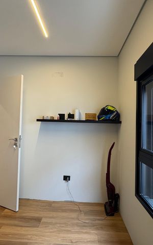 Casa à venda com 140m², 3 quartos e 4 vagas Casa à venda com 140m², 3 quartos e 4 vagasQuarto 3