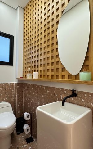 Casa à venda com 140m², 3 quartos e 4 vagas Casa à venda com 140m², 3 quartos e 4 vagasLavabo