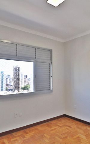 Apartamento para alugar com 115m², 3 quartos e sem vagaQuarto 2