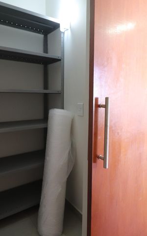 Apartamento para alugar com 115m², 3 quartos e sem vagaCorredor - Armário