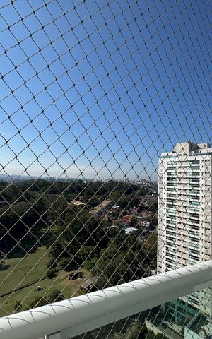 Apartamento à venda com 200m², 3 quartos e 4 vagas Apartamento à venda com 200m², 3 quartos e 4 vagasSacada