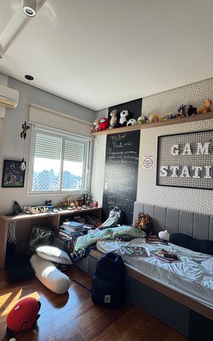 Apartamento à venda com 200m², 3 quartos e 4 vagas Apartamento à venda com 200m², 3 quartos e 4 vagasSuíte 2