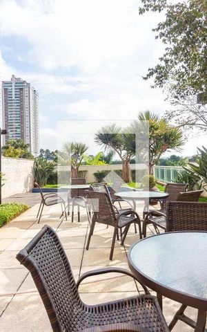 Apartamento à venda com 200m², 3 quartos e 4 vagas Apartamento à venda com 200m², 3 quartos e 4 vagasÁrea comum