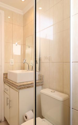 Apartamento à venda com 94m², 2 quartos e 2 vagasBanheiro da Suíte 1