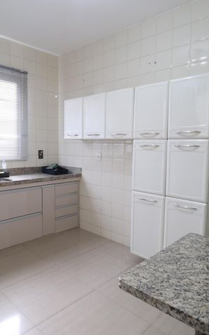 Apartamento para alugar com 65m², 2 quartos e 1 vagaCozinha