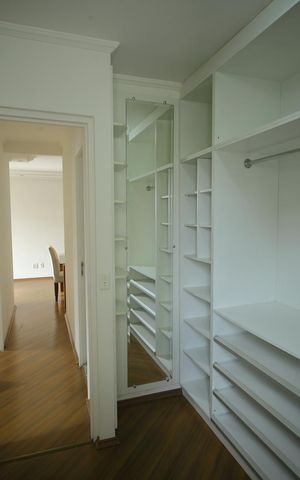 Apartamento à venda com 56m², 3 quartos e 1 vagaQuarto 3 - (closet ) 