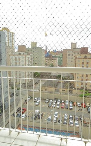 Apartamento à venda com 56m², 3 quartos e 1 vagaSacada da Sala