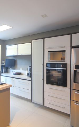 Casa à venda com 287m², 3 quartos e 3 vagasCozinha