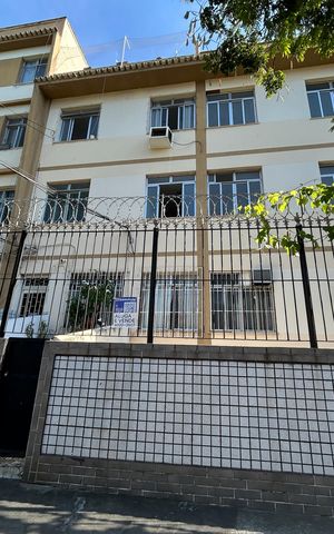 Apartamento à venda com 97m², 2 quartos e sem vagaFachada + placa