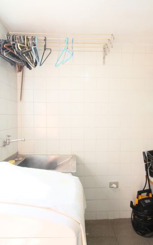 Casa à venda com 346m², 4 quartos e 3 vagasÁrea de Serviço