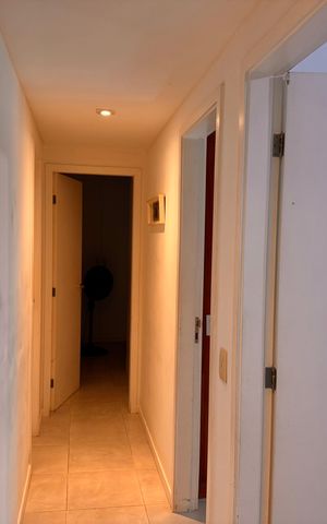 Apartamento à venda com 107m², 4 quartos e 2 vagas Apartamento à venda com 107m², 4 quartos e 2 vagasCorredor
