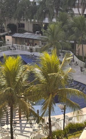 Apartamento à venda com 107m², 4 quartos e 2 vagas Apartamento à venda com 107m², 4 quartos e 2 vagasVaranda