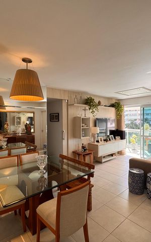 Apartamento à venda com 107m², 4 quartos e 2 vagas Apartamento à venda com 107m², 4 quartos e 2 vagasSala