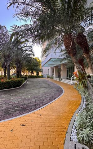 Apartamento à venda com 107m², 4 quartos e 2 vagas Apartamento à venda com 107m², 4 quartos e 2 vagasÁrea comum