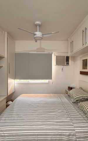 Apartamento à venda com 107m², 4 quartos e 2 vagas Apartamento à venda com 107m², 4 quartos e 2 vagasSuíte
