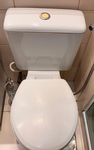 Apartamento à venda com 107m², 4 quartos e 2 vagas Apartamento à venda com 107m², 4 quartos e 2 vagasBanheiro Social