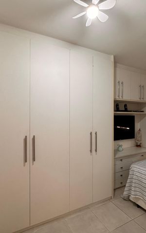 Apartamento à venda com 107m², 4 quartos e 2 vagas Apartamento à venda com 107m², 4 quartos e 2 vagasSuíte