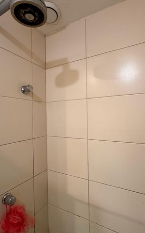 Apartamento à venda com 107m², 4 quartos e 2 vagas Apartamento à venda com 107m², 4 quartos e 2 vagasBanheiro Social