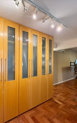 Apartamento à venda com 117m², 2 quartos e 2 vagas Apartamento à venda com 117m², 2 quartos e 2 vagasCloset Quarto 2