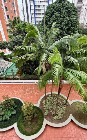 Apartamento à venda com 117m², 2 quartos e 2 vagas Apartamento à venda com 117m², 2 quartos e 2 vagasVista