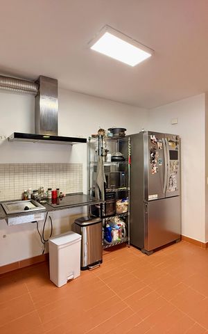 Apartamento à venda com 117m², 2 quartos e 2 vagas Apartamento à venda com 117m², 2 quartos e 2 vagasCozinha