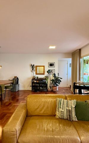 Apartamento à venda com 117m², 2 quartos e 2 vagas Apartamento à venda com 117m², 2 quartos e 2 vagasSala