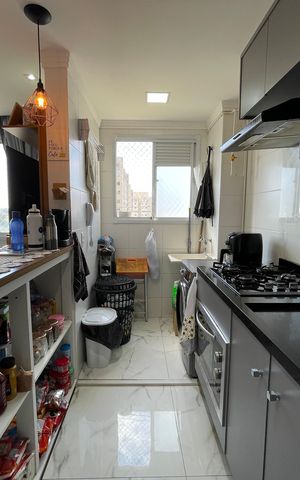 Apartamento à venda com 40m², 2 quartos e sem vaga Apartamento à venda com 40m², 2 quartos e sem vagaCozinha e Área de Serviço