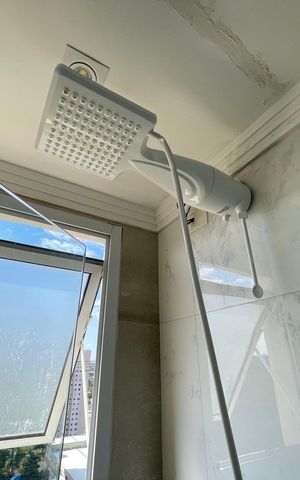 Apartamento à venda com 40m², 2 quartos e sem vaga Apartamento à venda com 40m², 2 quartos e sem vagaBanheiro Social