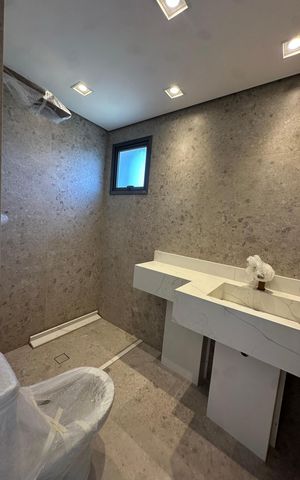 Apartamento à venda com 116m², 2 quartos e 2 vagas Apartamento à venda com 116m², 2 quartos e 2 vagasBanheiro Suíte