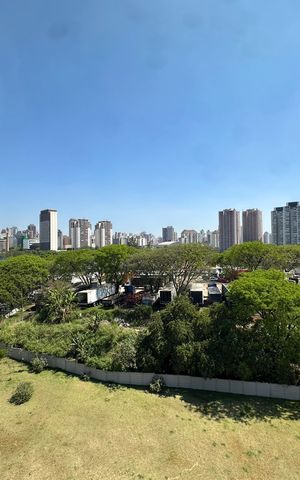 Apartamento à venda com 116m², 2 quartos e 2 vagas Apartamento à venda com 116m², 2 quartos e 2 vagasVista Suíte