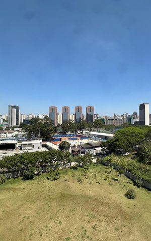 Apartamento à venda com 116m², 2 quartos e 2 vagas Apartamento à venda com 116m², 2 quartos e 2 vagasVista Suíte