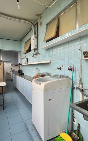 Apartamento à venda com 197m², 3 quartos e 1 vaga Apartamento à venda com 197m², 3 quartos e 1 vagaÁrea de Serviço