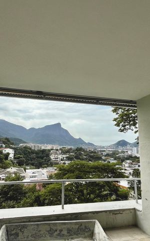 Apartamento à venda com 197m², 3 quartos e 1 vaga Apartamento à venda com 197m², 3 quartos e 1 vagaGaragem