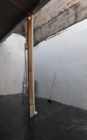 Casa à venda com 90m², 3 quartos e 1 vagaÁrea externa