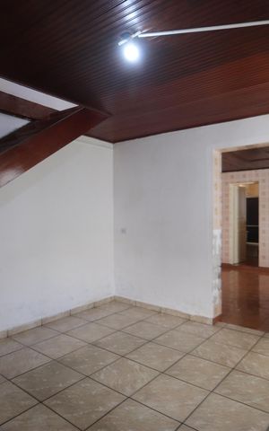Casa à venda com 90m², 3 quartos e 1 vagaSala