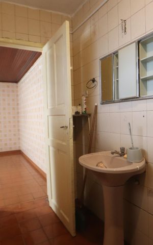 Casa à venda com 90m², 3 quartos e 1 vagaBanheiro