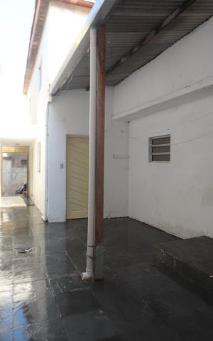 Casa à venda com 90m², 3 quartos e 1 vagaÁrea externa