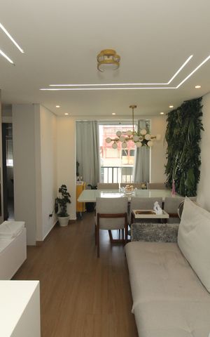 Apartamento à venda com 55m², 2 quartos e 1 vagaSala