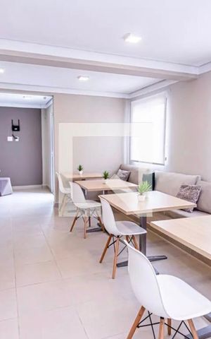 Apartamento à venda com 33m², 2 quartos e sem vaga Apartamento à venda com 33m², 2 quartos e sem vagaÁrea comum - Salão de festas