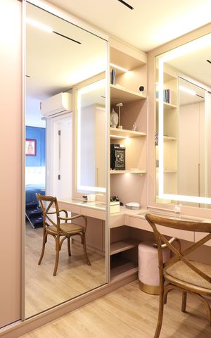 Apartamento à venda com 164m², 3 quartos e 3 vagasCloset