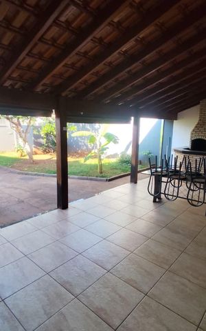 Casa para alugar com 200m², 2 quartos e 5 vagas Casa para alugar com 200m², 2 quartos e 5 vagasChurrasqueira